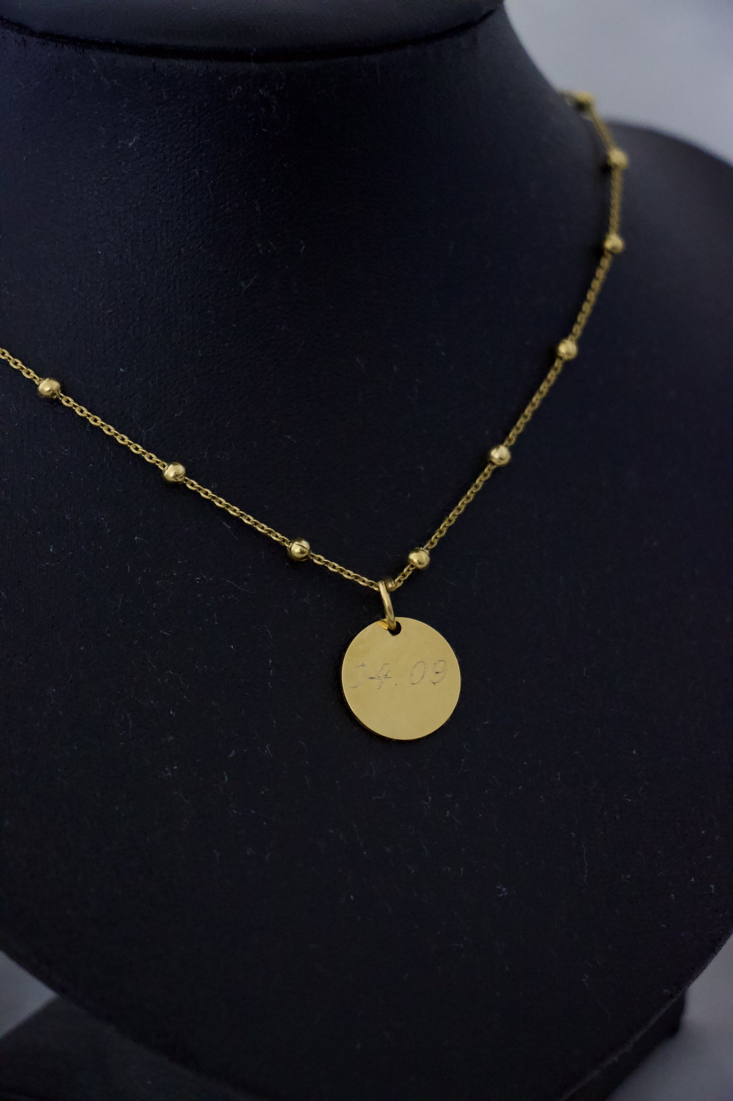 Collier gravure - Grâce