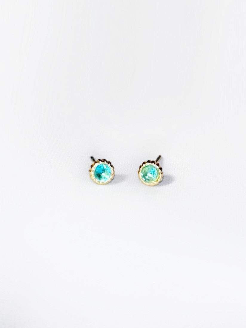 Boucles d'oreilles courtes Iris