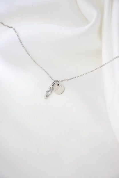 Collier gravure - Elégance